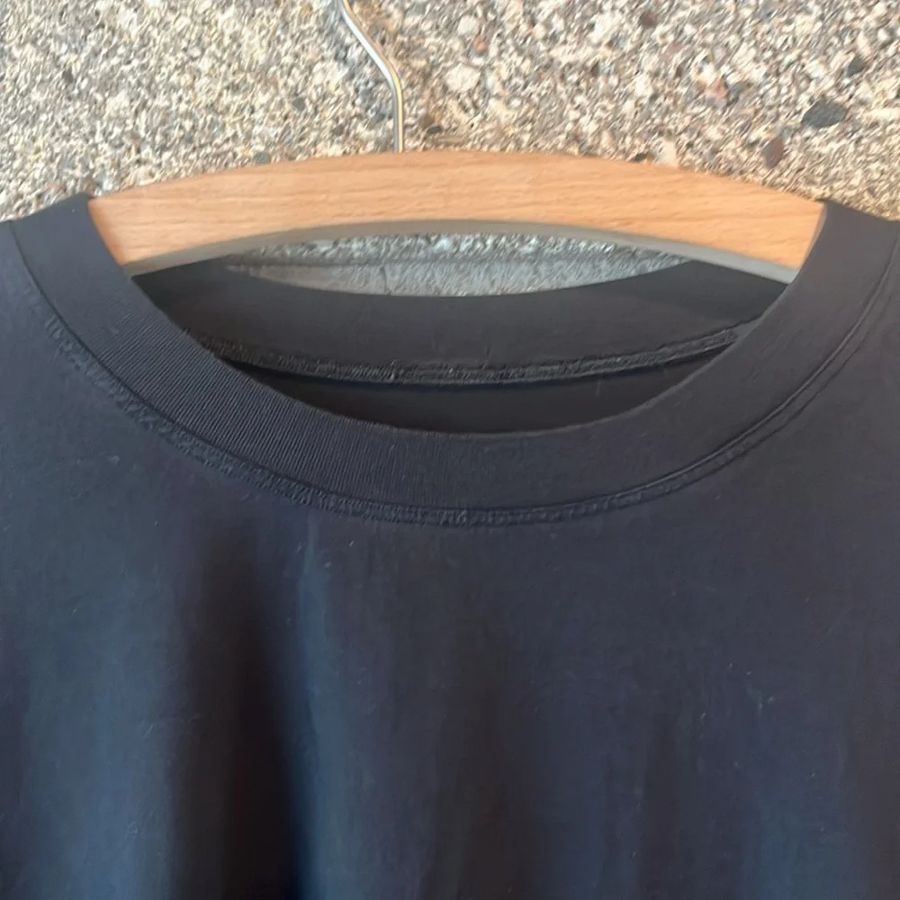 Lulu Lemon black Crewneck Sz L - Picture 6 of 7